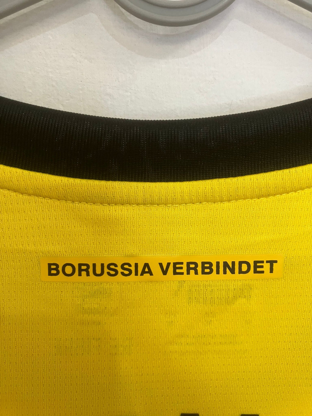 🧱 El Muro Amarillo en tu Piel – Borussia Dortmund 2024/25