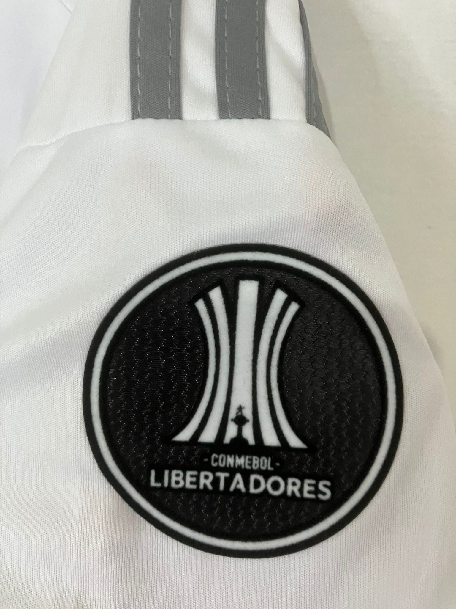 👑 El Regreso del King Arturo – Colo-Colo 2025 - Arturo Vidal