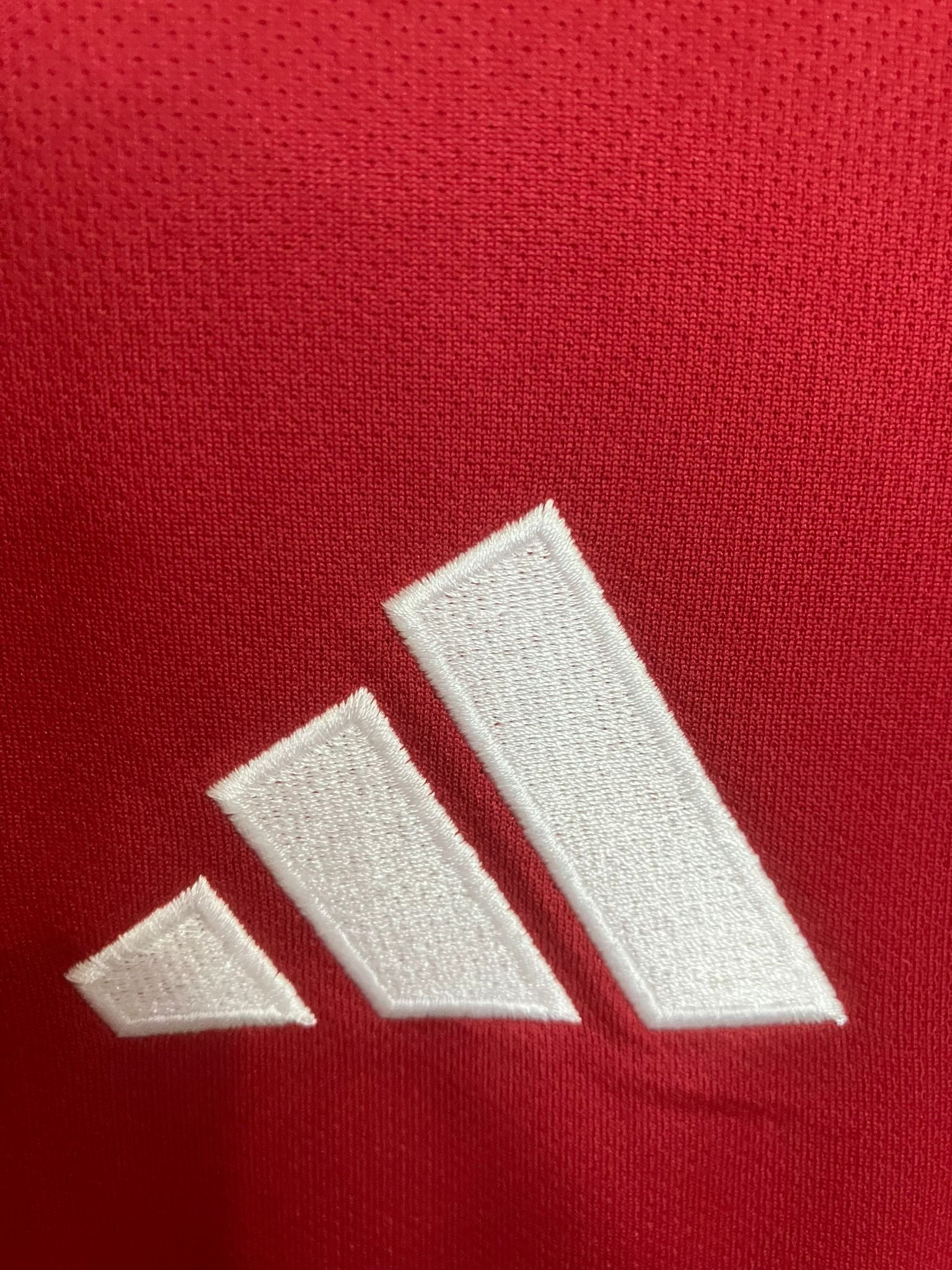 🔴 La Fortaleza de Anfield – Liverpool FC 2025/26 Titular