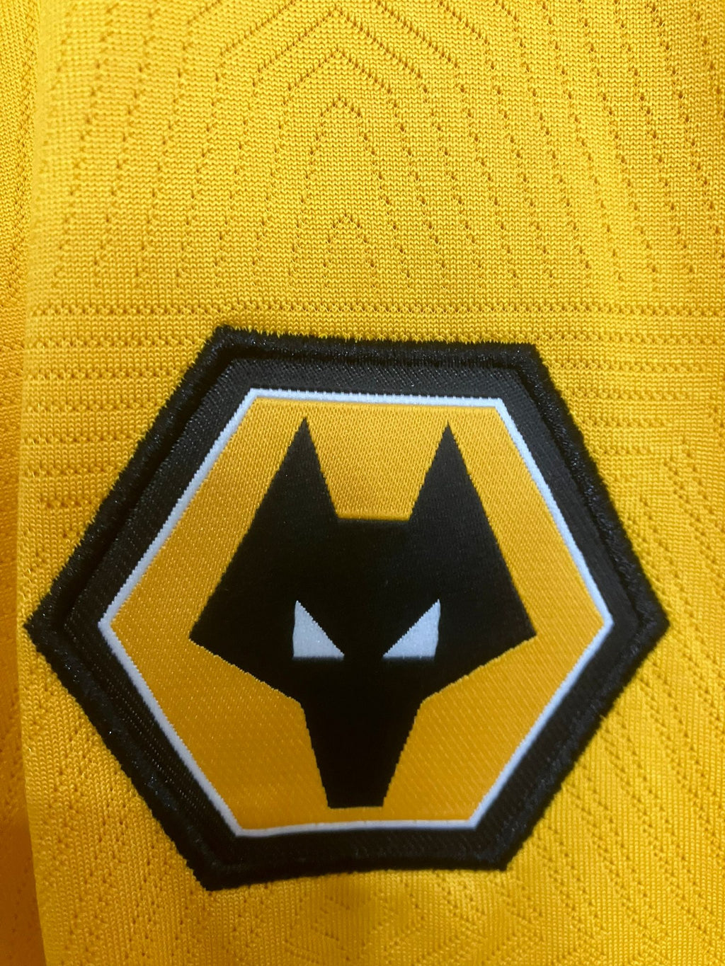 🐺 Solidez Uruguaya en la Premier – Wolves 2024/25 - Santiago Bueno