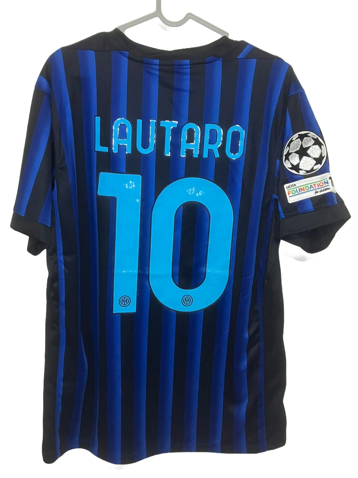 🐂 El Toro de Milán – Inter Milan 2025/26 - Lautaro Martínez