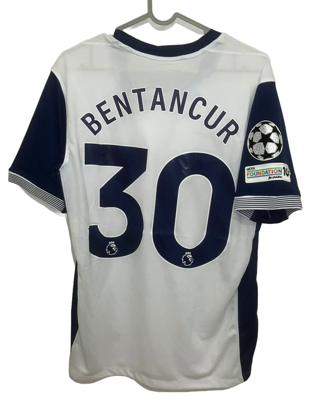 🔧 El Motor de la Celeste en Londres – Tottenham Hotspur 2024/25 - Rodrigo Bentancur