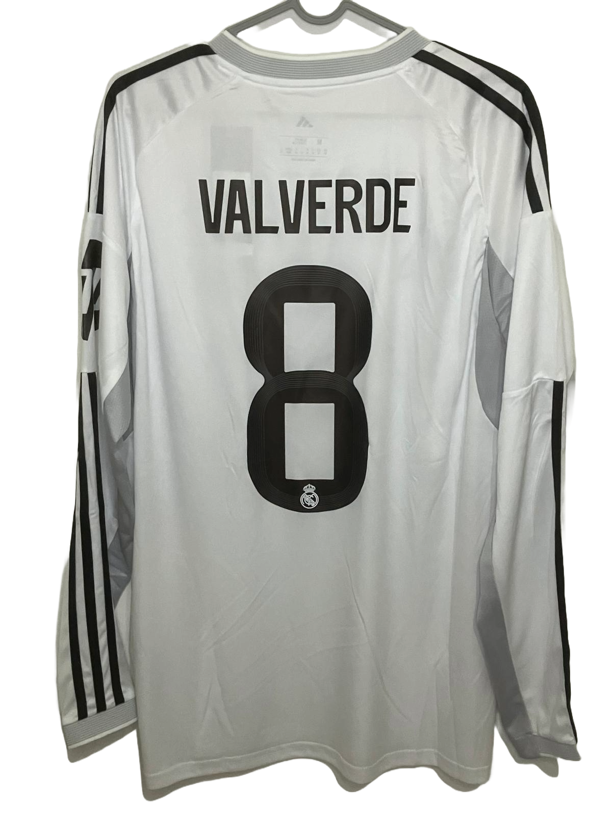 🦅 El Halcón de Los Aromos (Manga Larga) – Real Madrid Titular 2025/26 - Fede Valverde