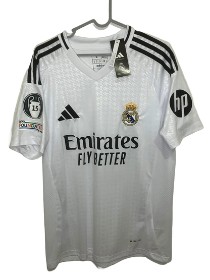 🦅 El Halcón de la 8 – Real Madrid 2024/25 - Fede Valverde