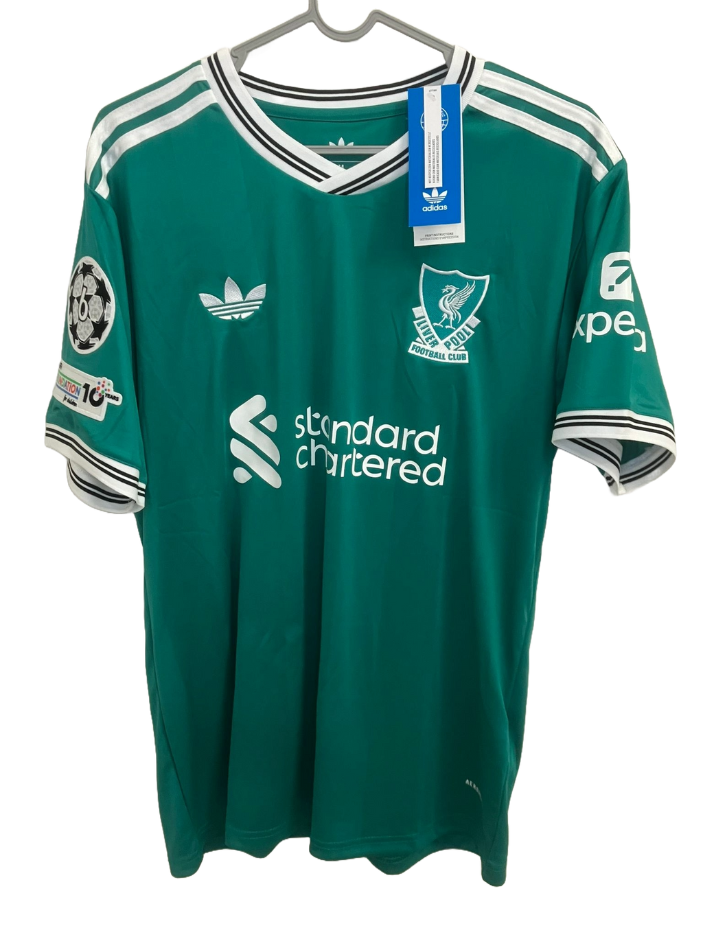 🌪️ La Mística de Anfield por el Mundo – Liverpool 2025/26 Alternativa