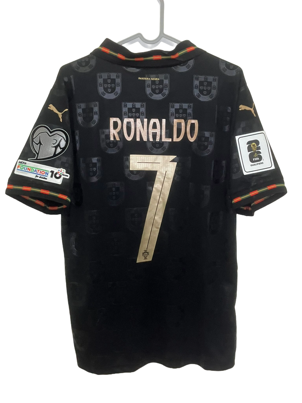 🖤 La Unión de Dos Leyendas – Portugal 2025 Especial "Pantera Negra" - Cristiano Ronaldo