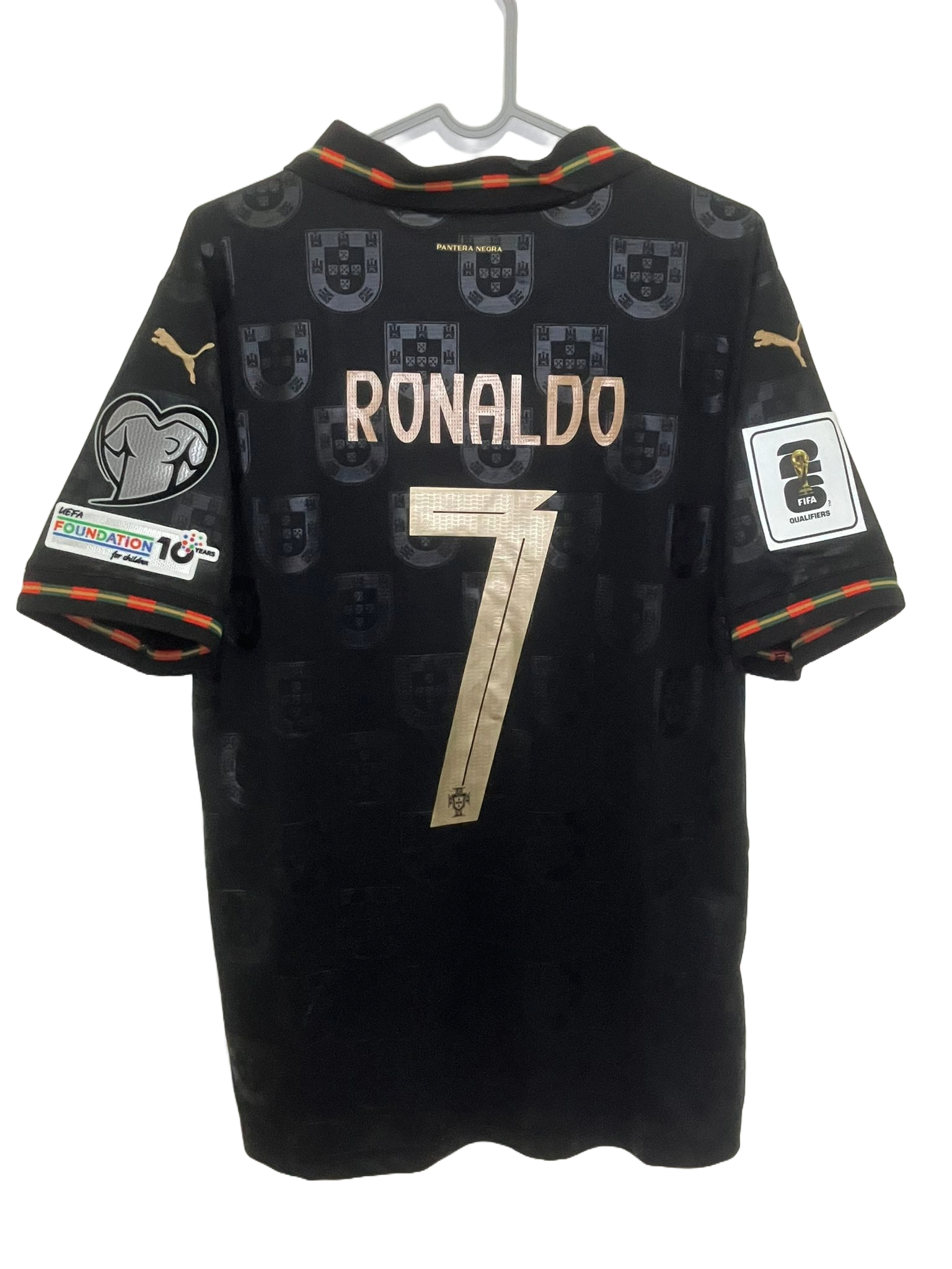 🖤 La Unión de Dos Leyendas – Portugal 2025 Especial "Pantera Negra" - Cristiano Ronaldo