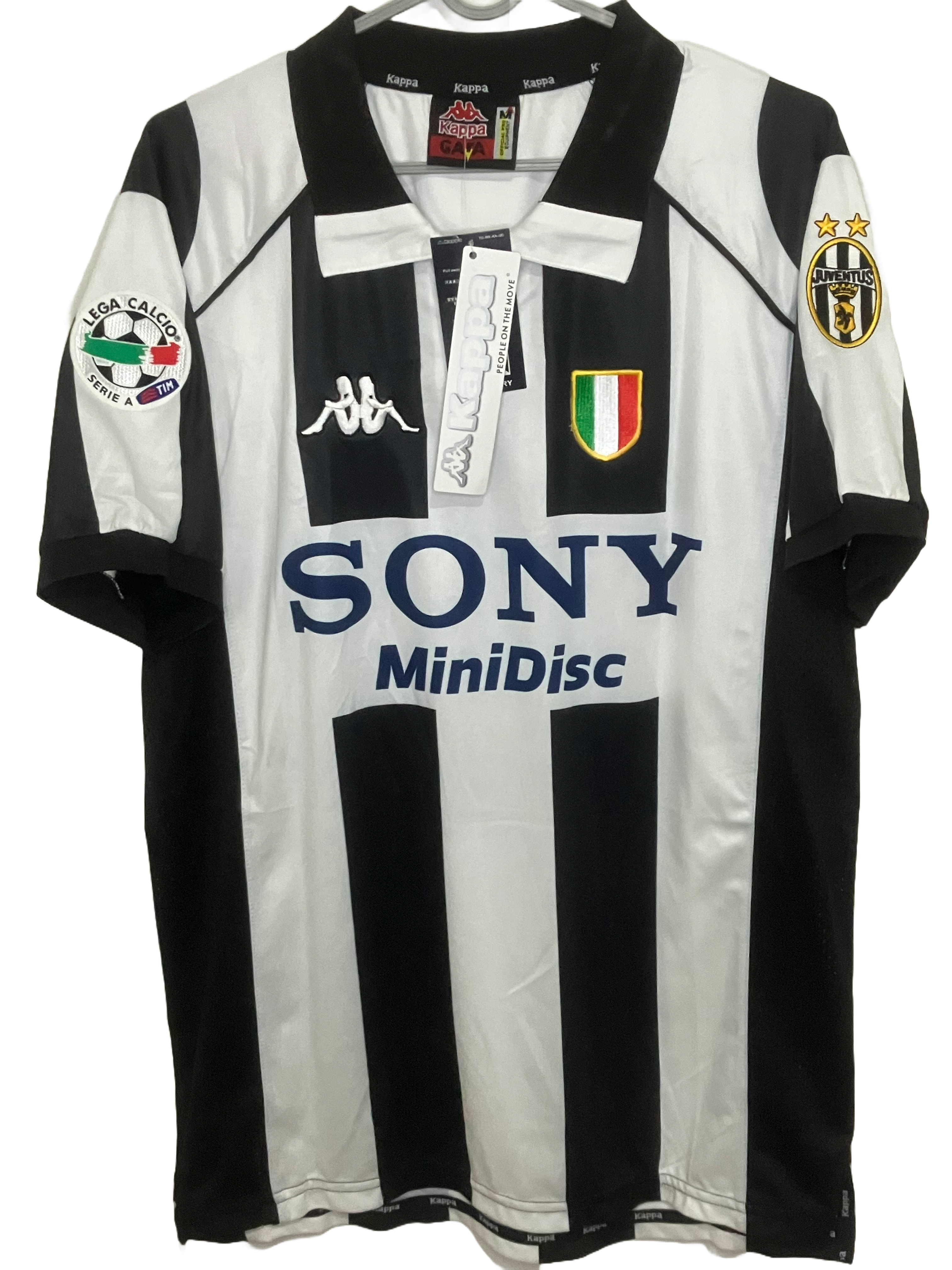 👑 La Elegancia del Rey – Juventus Retro 1997/98 - Zinedine Zidane