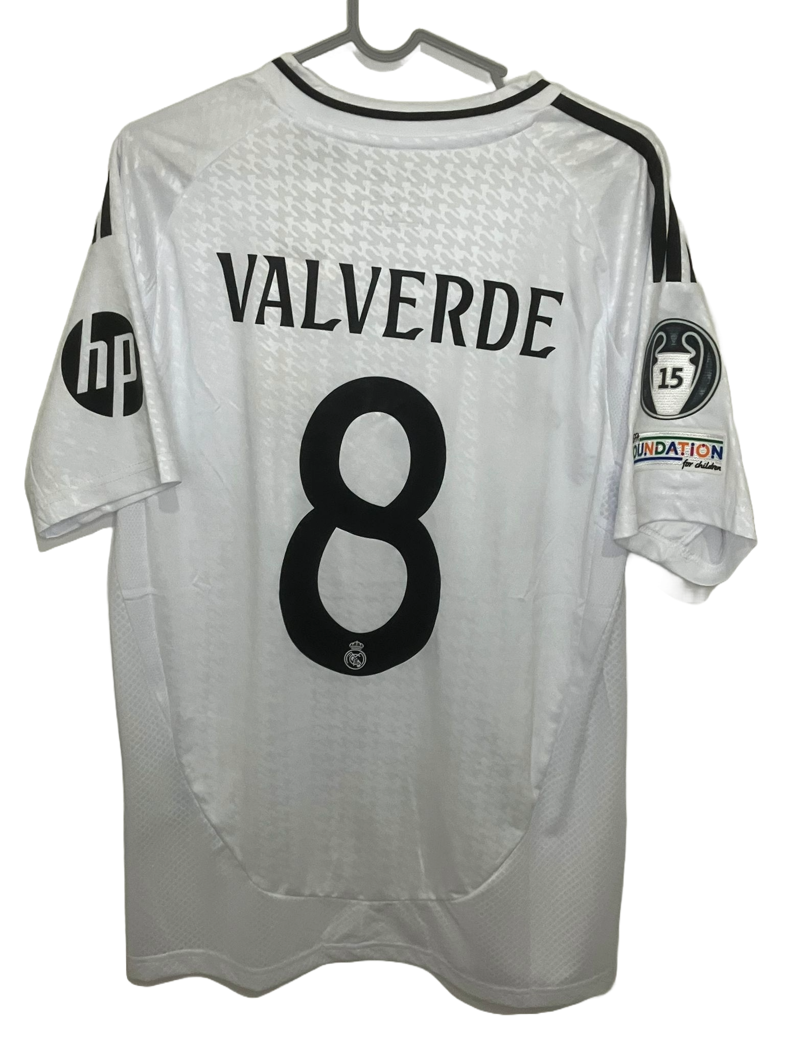 🦅 El Halcón de la 8 – Real Madrid 2024/25 - Fede Valverde