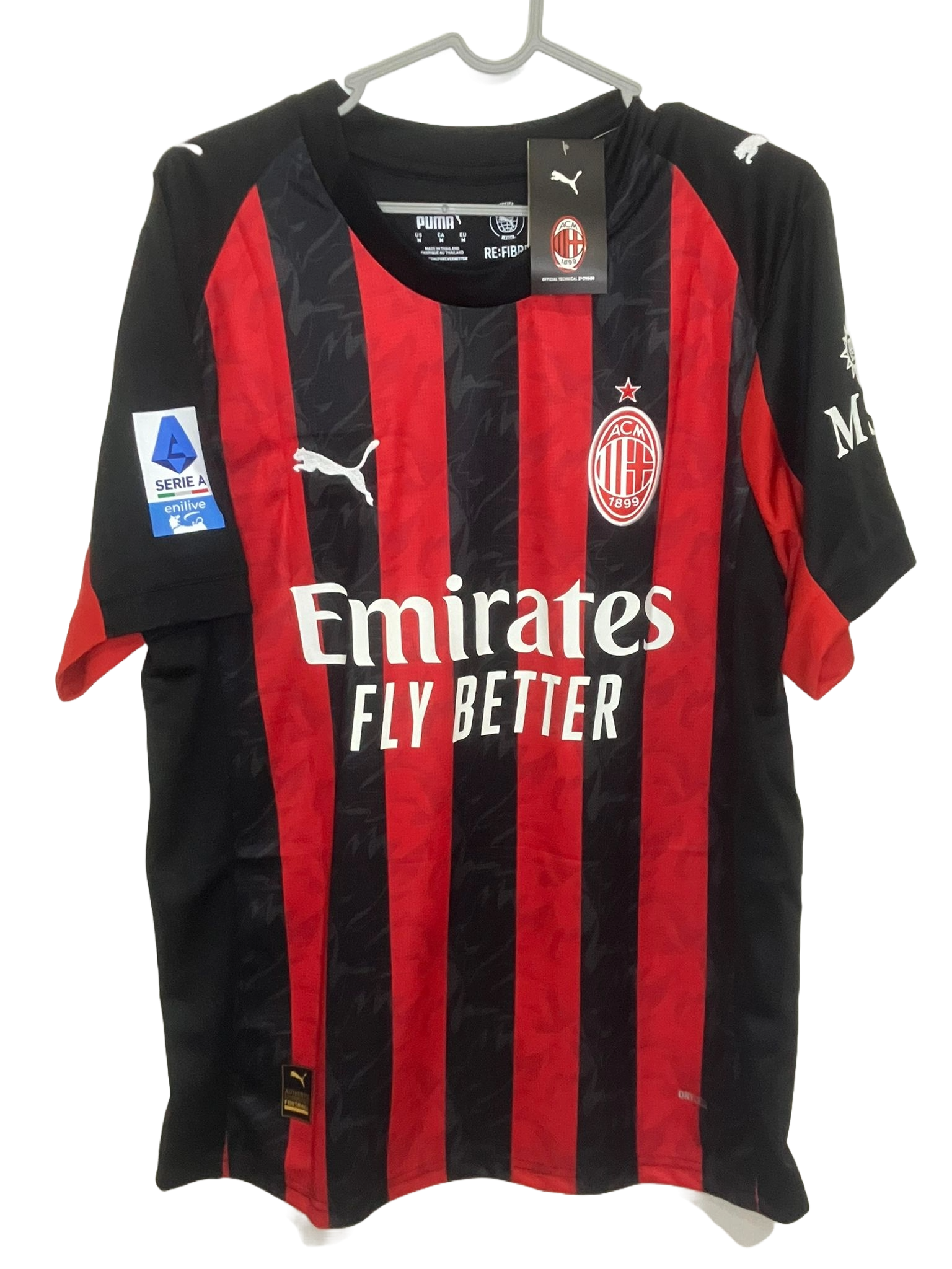 🎩 Clase Eterna en San Siro – AC Milan 2025/26 Titular - Luka Modrić