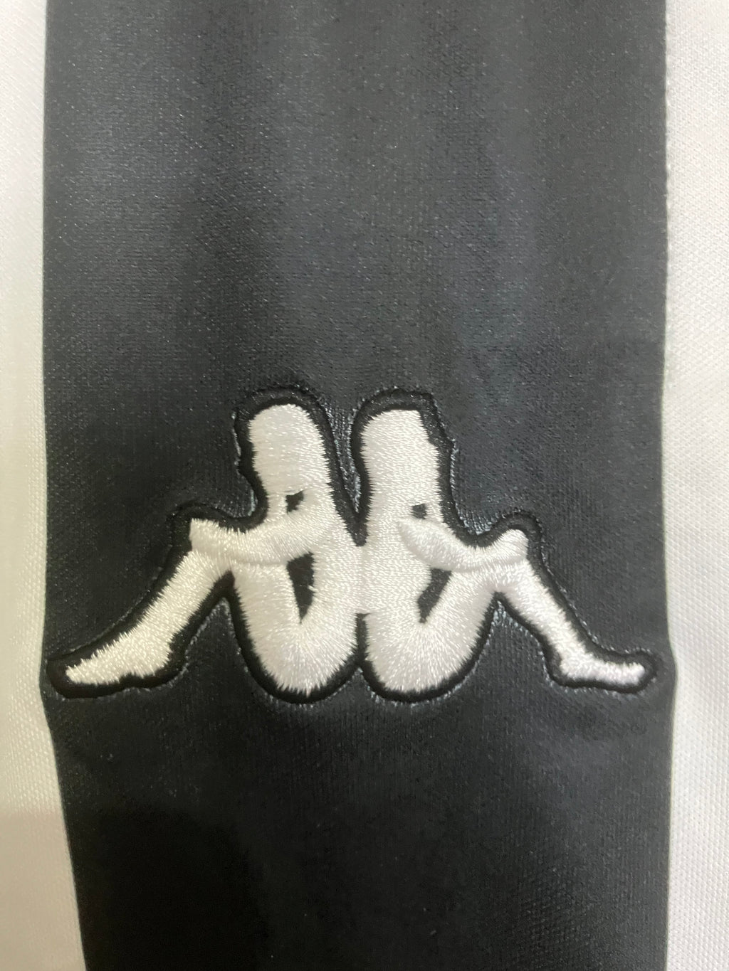 👑 La Elegancia del Rey – Juventus Retro 1997/98 - Zinedine Zidane