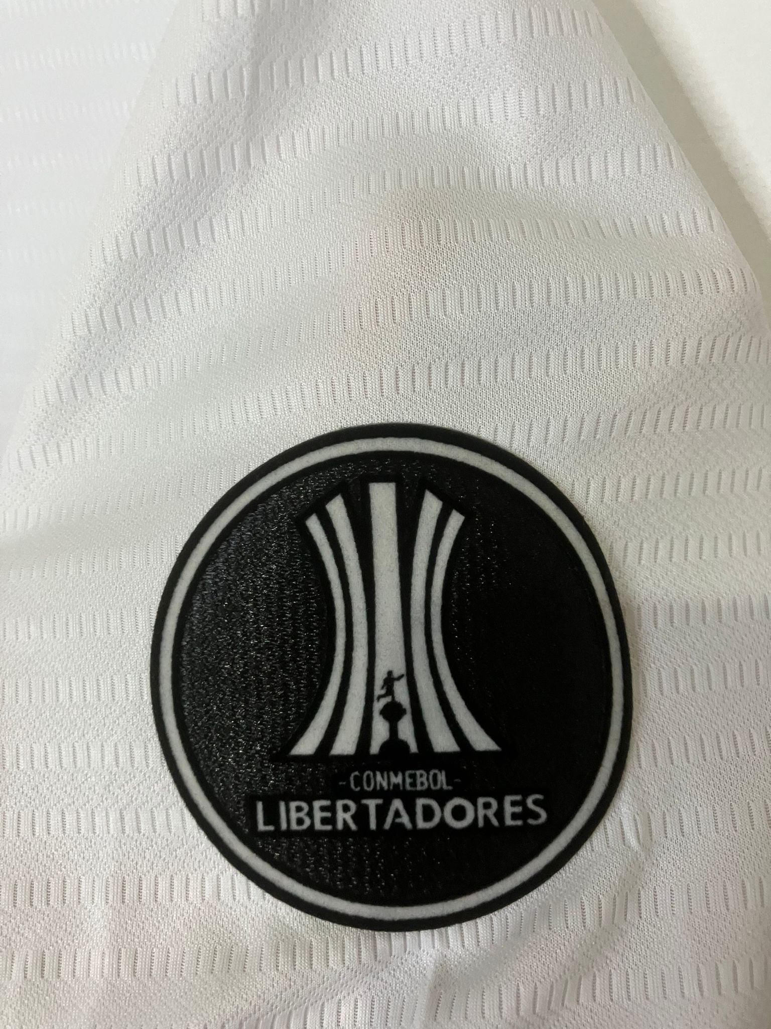 ⚫⚪🔴 La Casaca del Soberano – Camiseta São Paulo FC 2024
