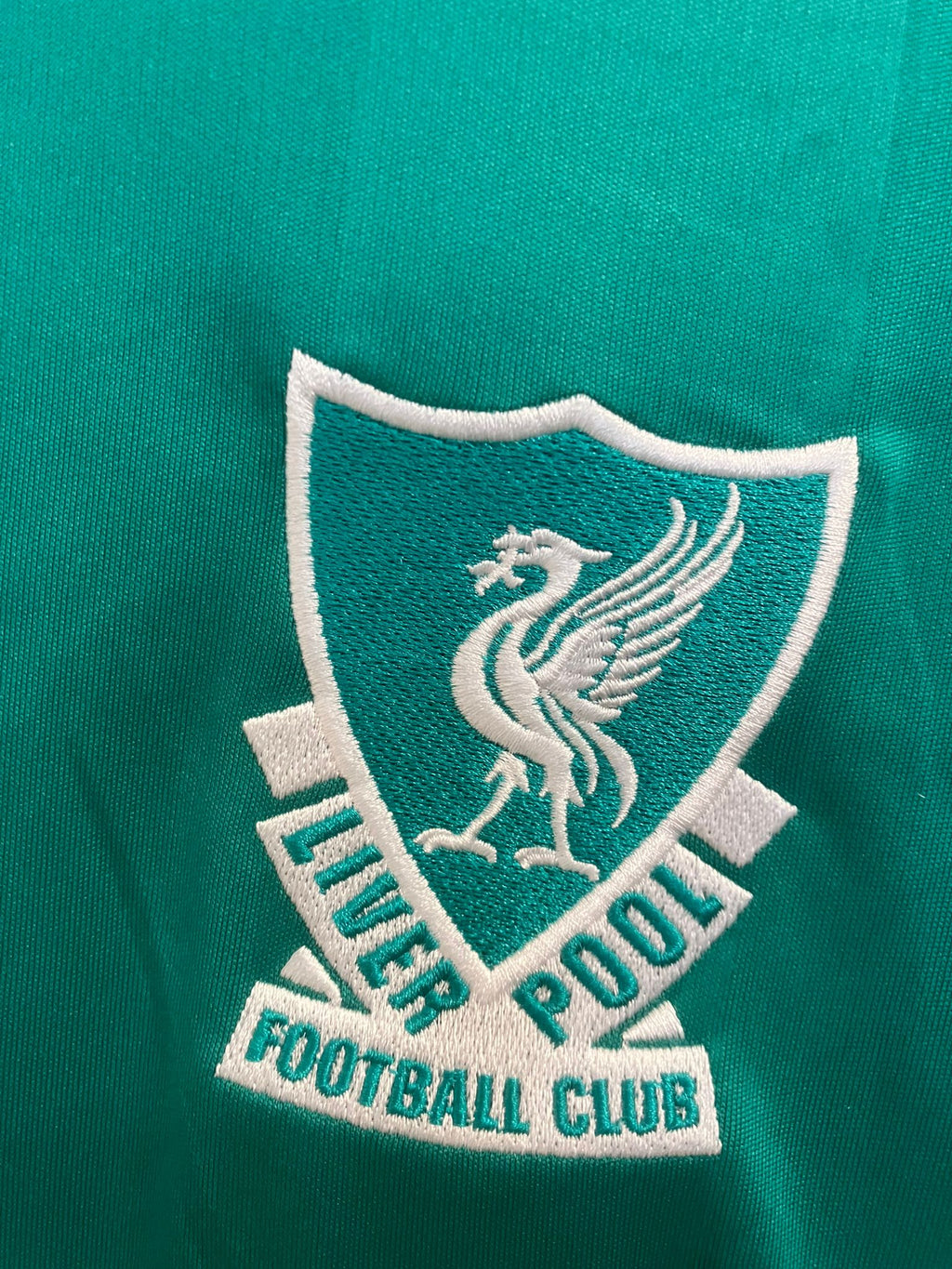 🌪️ La Mística de Anfield por el Mundo – Liverpool 2025/26 Alternativa