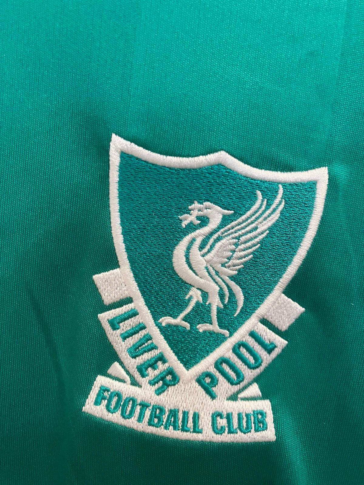 🌪️ La Mística de Anfield por el Mundo – Liverpool 2025/26 Alternativa