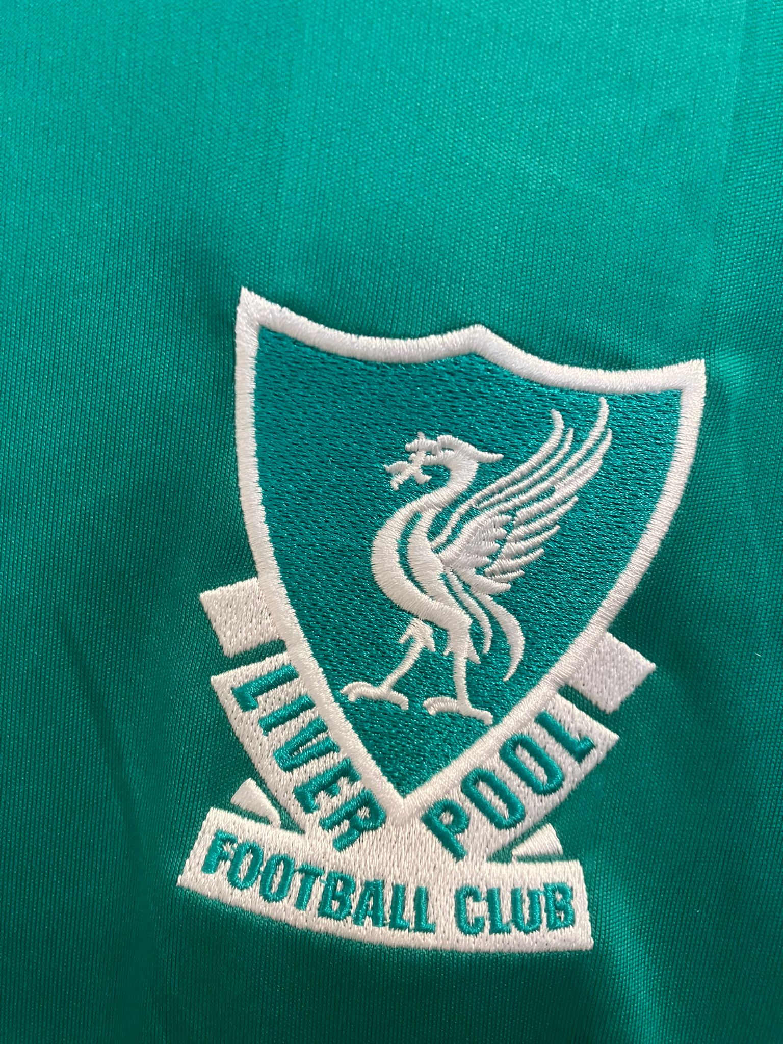 🌪️ La Mística de Anfield por el Mundo – Liverpool 2025/26 Alternativa